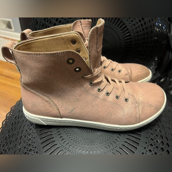 Birkenstock Women's Blush Sneakers - Picture 9 of 11